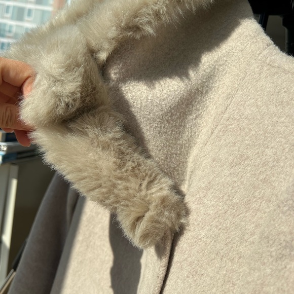 Club Monaco Wool Coat - Picture 6 of 10